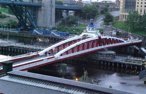 swing bridge  newcastle  tyne  reviews