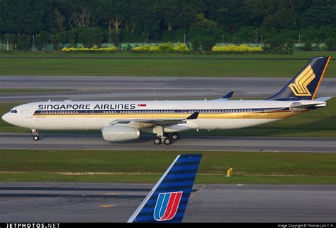 V Stf Airbus A Singapore Airlines Thomas Loh Y H