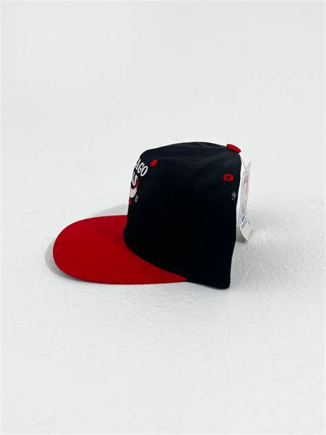 Vintage 1990's NBA Chicago Bulls Snapback Hat – Throwbacksnw.com