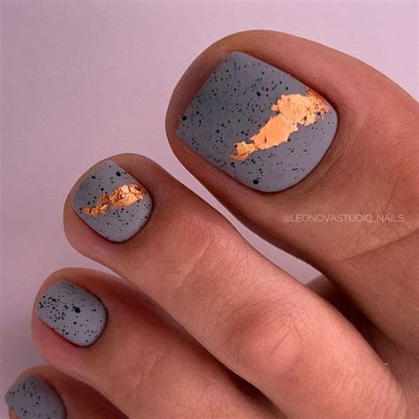 Toe Nail Designs To Keep Up With Trends In Summer Toe Nails