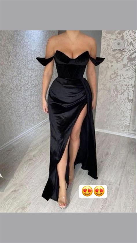 Pin By Mirelar On •l O N G D R E S S E S•👗 Black Prom Dresses Womens Prom Dresses Elegant