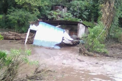 Fotos Al Menos Familias Afectadas Por Fuertes Precipitaciones En