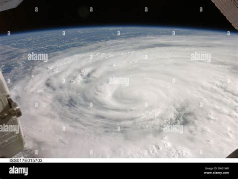 Hurricane Katrina Satellite Fotografías E Imágenes De Alta Resolución