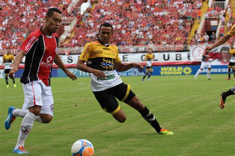 Partida Que Dá Vaga Ao Joinville Na Final Faz Time Ter Quatro Em