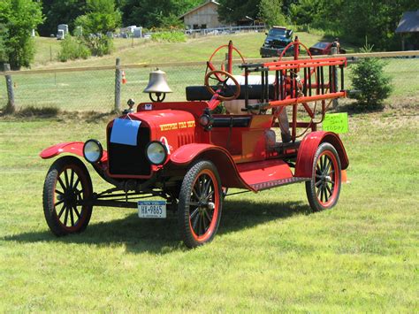 Chilsons Antique And Classic Firefighting Equipment Show The