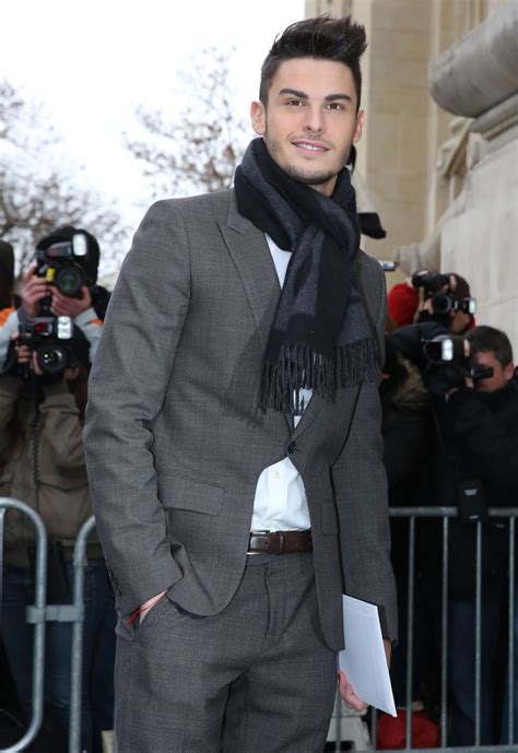 Photo Baptiste Giabiconi Arrive Au Grand Palais Pour Assister Au