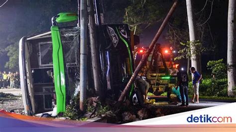 Kecelakaan Bus Subang Bus Kecelakaan Maut Di Subang Tak Punya Izin