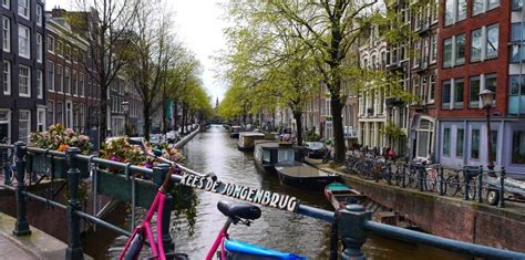 Netherlands Travel Guide - MyTravelBuzzg