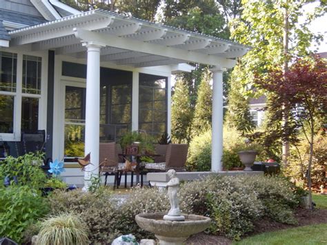 Low Maintenance Aluminum Pergola And Polycarbonate Roof Classique