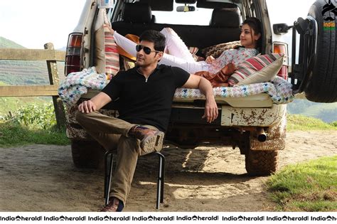Mahesh Babu Kajal Aggarwal And Samantha Photos From Brahmot