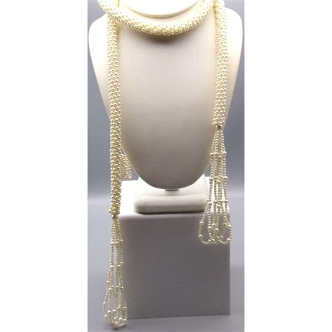 Crocheted Seed Pearls Rope Lariat Elegant Flapper Sautoir Classy Vintage Necklace With Creamy