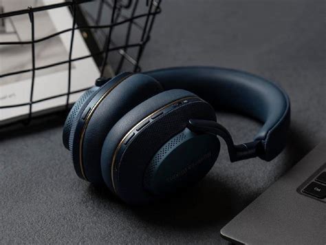 Bowers Wilkins Px