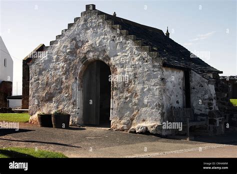 St Andrews Kirk In North Berwick East Lothian Hi Res Stock Photography