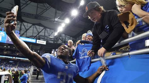 Lions Jerry Jacobs Has Humble Reaction To Interception