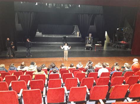 Visite Des Coulisses Du Theatre Cole Jean Jaur S