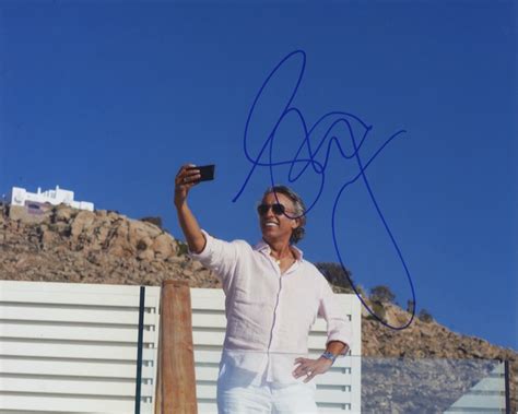 Steve Coogan ‘Greed’ Signed 8×10 - Shanks Autographs