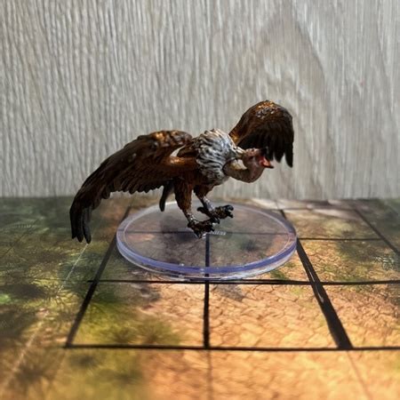 Giant Vulture, Sand and Stone, D&D Miniatures - Dungeons & Dice