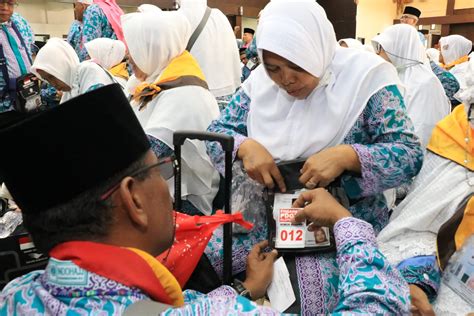 Kloter Pertama Embarkasi Haji Balikpapan Berangkat 21 Juni 2022