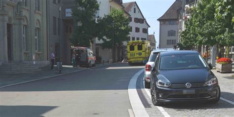 Nach Sturz Mit E Bike Unbestimmt Verletzt Rapperswil Jona