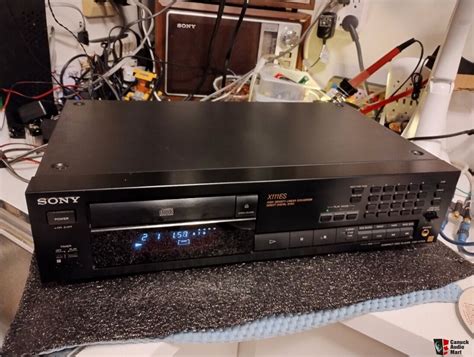 Sony Cdp X Es Cd Player Photo Canuck Audio Mart