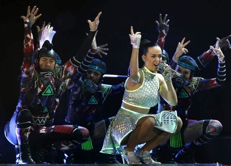 Katy Perry Y Su Equipo Deber N Pagar Millones De D Lares Por