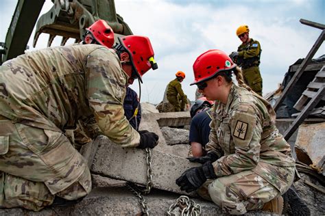 New York Guard Soldiers Learn Urban Search And Rescue Skills National