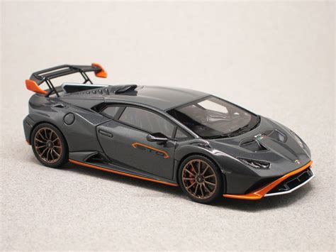 Lamborghini Huracan STO grey (LookSmart) 1:43 - Minicarweb