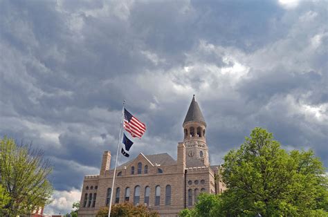 Salem Courthouse Photograph By Donnie Smith Pixels