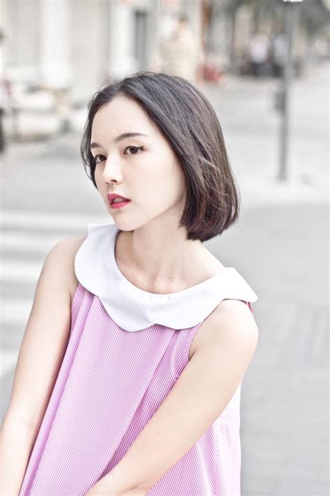 Chẳng thể rời mắt với nàng hot girl sở hữu vẻ đẹp cổ điển và cực nữ tính