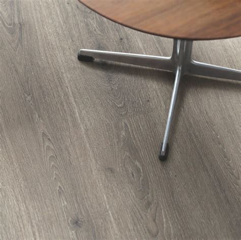 Hdf Laminate Flooring L0201 01802 Pergo Click Fit Wood Look