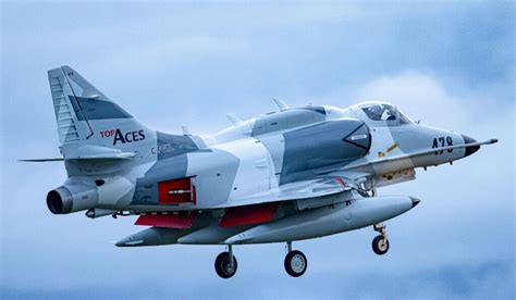 Top Aces augments, extends fighter jet training contract with RCAF ...