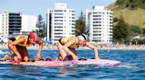 SunLive Mount Maunganui Lifeguard Service Wins Top Club The Bay S