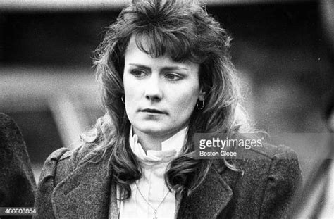 Pamela Smart Leaves Her Former Home On Misty Morning Drive In Derry Photo Dactualité