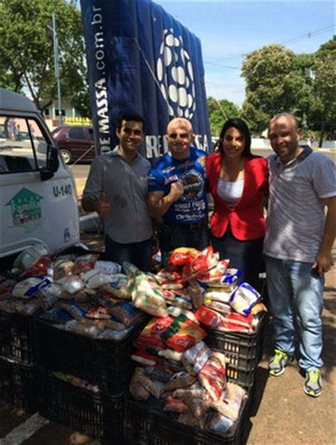 Jungle Fight Arrecada Toneladas De Alimentos Em Troca De Ingressos