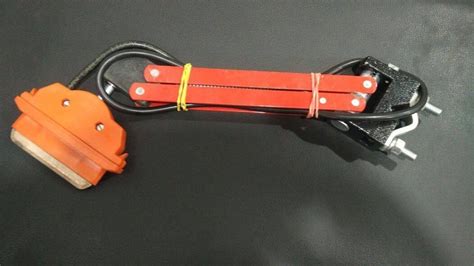 5 M Min Red Cast Iron Current Collector For Eot Crane Size 6 Inch At