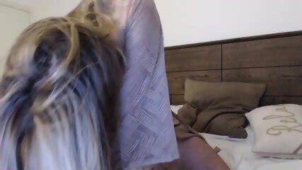 Blonde Cam Model 2023 03 05