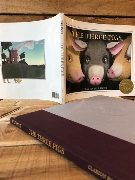 The Three Pigs By David Wiesner With Dust Jacket 2001 Etsy