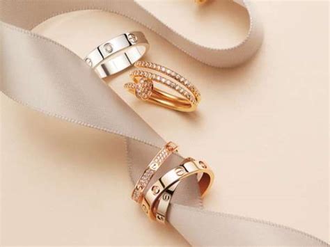 10 Tips On How To Wear Silver And Gold Rings Together Ttt Jewelry