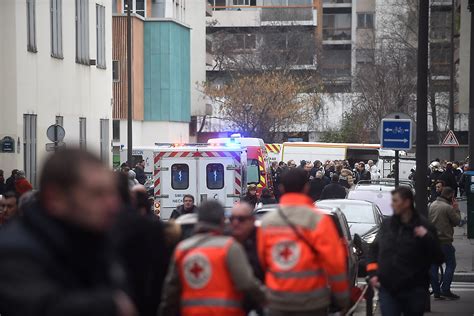 Fusillade à Charlie Hebdo Nous avons vengé le prophète ont crié