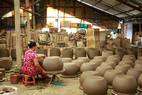 Woman Making Pots · Free Stock Photo