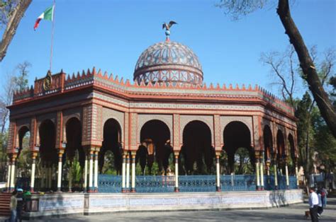 Kiosco Morisco A Os En Santa Mar A La Ribera