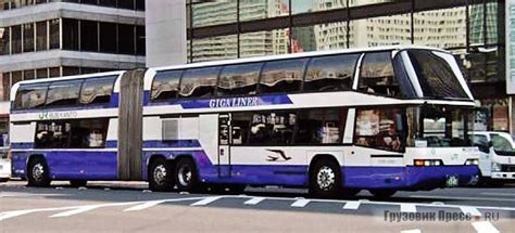 Самый большой автобус в мире — Neoplan Jumbocruiser