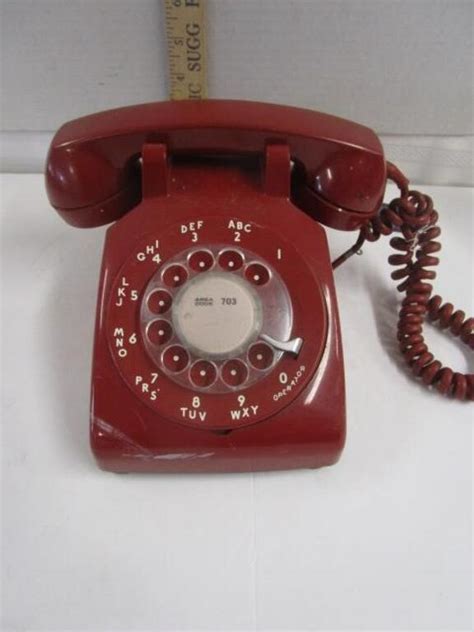 Retro Red Phone Live And Online Auctions On