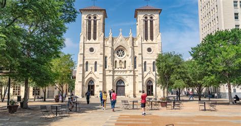 San Antonio Historic Downtown Food And Culture Walking Tour Getyourguide