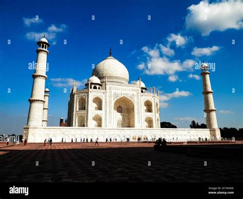 Taj Mahal In Agra Uttar Pradesh India One Of The New Seven Wonders