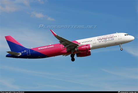 HA LXS Wizz Air Airbus A321 231 WL Photo By Marcus Klockner ID