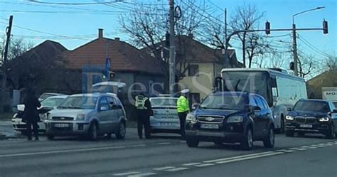 Foto Accident Rutier Pe Drumul Careiului Circula Ia Este Afectat Par Ial