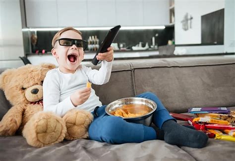 Side Effects Of Watching Tv While Eating On You And Your Child