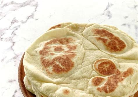 Resep Roti Pita Pitta Flatbread Khubz Oleh Suzanmomduor Cookpad