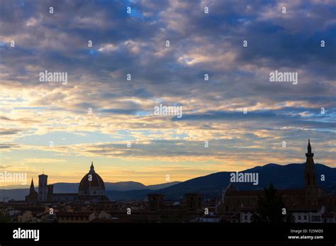 Basilica Of Saint Mary Of The Flower Firenze Hi Res Stock Photography